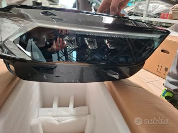 Faro Destro DS7 Codice ricambio 1649205880