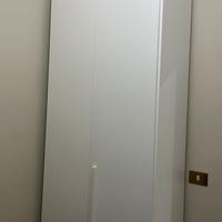 Armadio bianco per Interni