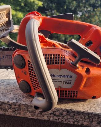 MOTOSEGA HUSQVARNA T 525