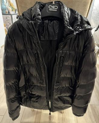 Giubbotto imbottito nero lucido