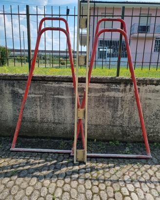cavalletto per montacarichi