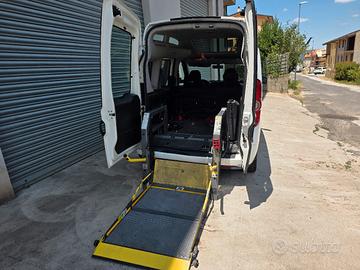 fiat doblo trasporto disabili