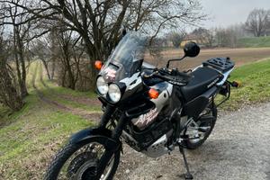 Honda Africa twin rd07 xrv 750