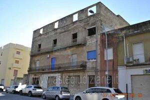 Box/Posto auto Trapani [A4310236]