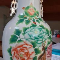 Vaso cinese antico in porcellana