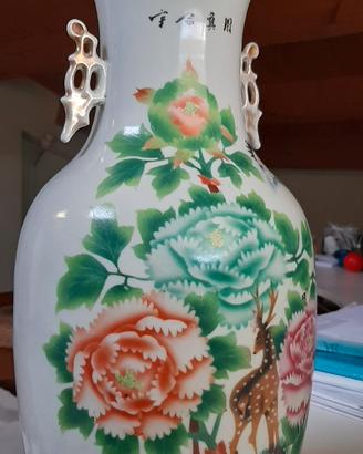 Vaso cinese antico in porcellana