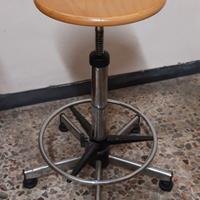 Sgabello vintage da ufficio