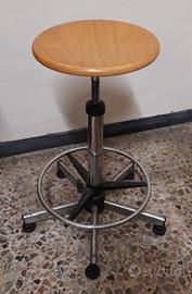 Sgabello vintage da ufficio