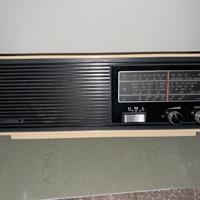 Radio vintage marca grundig