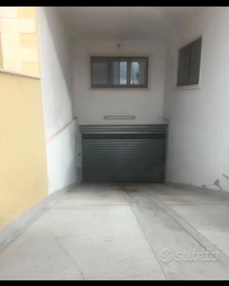 Garage in zona chiesa di san pio