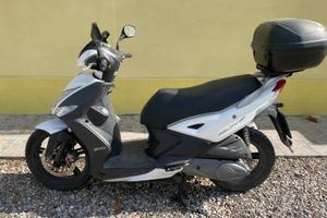 Kymco Agility 200 bianco