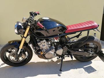 Honda Hornet 600 (2005) custom