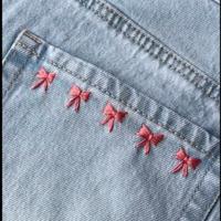 Ricami personalizzati su vestiti