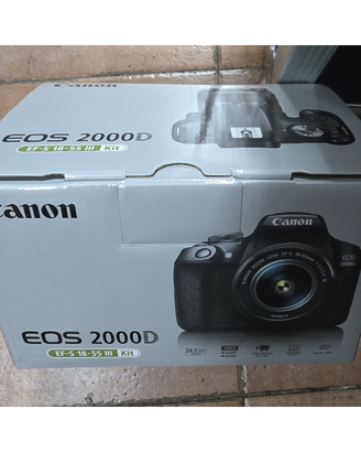 Canon EOS2000D Fotocamera+EF-S 18-55 III NUOVa