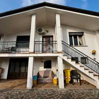 CASA INDIPENDENTE A FOLLINA