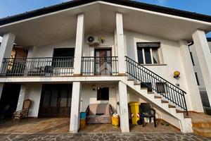 CASA INDIPENDENTE A FOLLINA