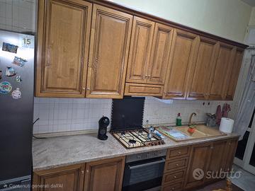  cucina soggiorno cameretta a ponte e frigo