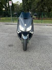 Yamaha Tmax 530