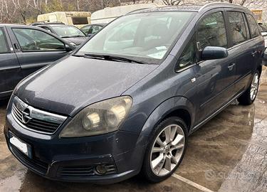 OPEL ZAFIRA per ricambi usati