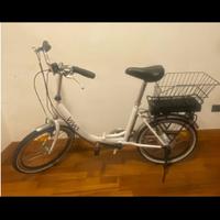 bici pedalata assistita elettrica pieghevole