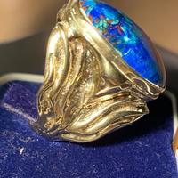 grande anello scultura in ottone e azzurrite