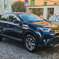 Toyota RAV4 Hybrid benzina/electric Blue Chameleon