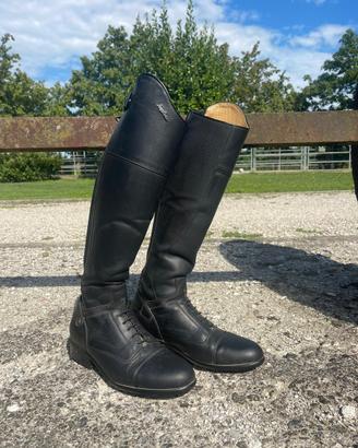 Stivali da equitazione in pelle nera