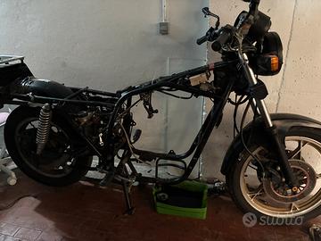 Suzuki GS 1000