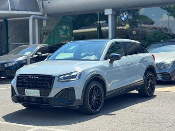 AUDI Q2 40 TFSI quattro S tronic Identity Black 19