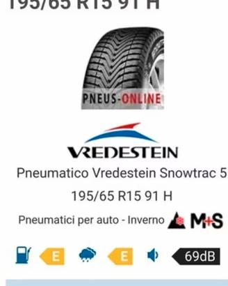 4 cerchi con gomme invernali Vredestein 195/65/15