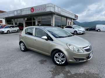 OPEL Corsa 1.2 5 porte Cosmo gpl neopatentati