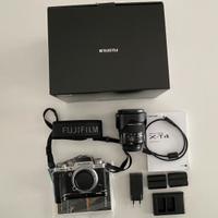 Fujifilm X-T4, XF 16-80, e accessori, pari nuovo