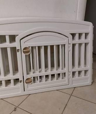 Recinto per cani da interno