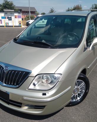 Lancia Phedra 2.0 MJT 136 CV Oro Plus cambio manua