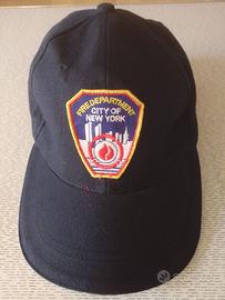 Berretto con visiera