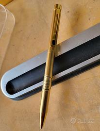 Penna Morris International placcata oro 18k