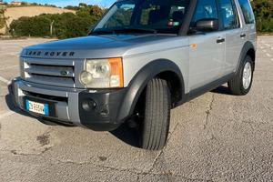 LAND ROVER DISCOVERY III 2,7 TD V6 SE AUTOMATICO