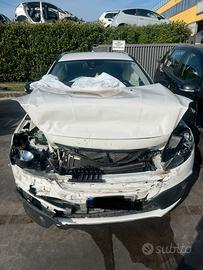 Volvo V40 del 2017 disponibile per ricambi