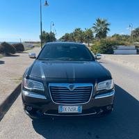 Lancia thema