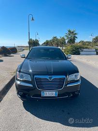 Lancia thema