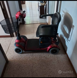 Scooter elettrico per anziani