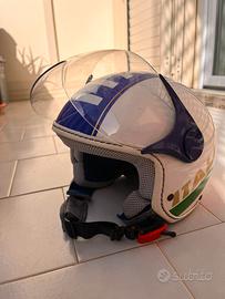 Casco marca cgm Italian lifestyle