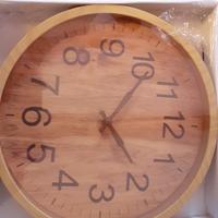 Orologio da parete in finto legno