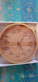 Orologio da parete in finto legno
