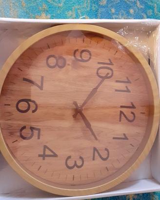 Orologio da parete in finto legno