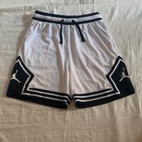 Pantaloncini nike jordan bianco