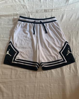 Pantaloncini nike jordan bianco