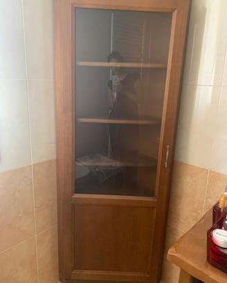 Mobiletto ad angolo in legno con anta in vetro