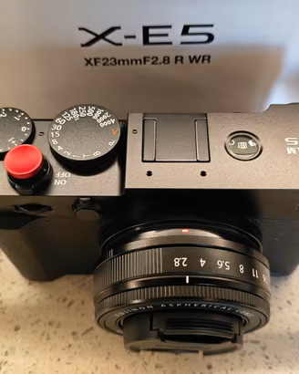 Fujifilm x-e5 + 23mm 2.8