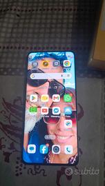 Realm 14 Pro 12 di RAM 512 di memoria 5 g